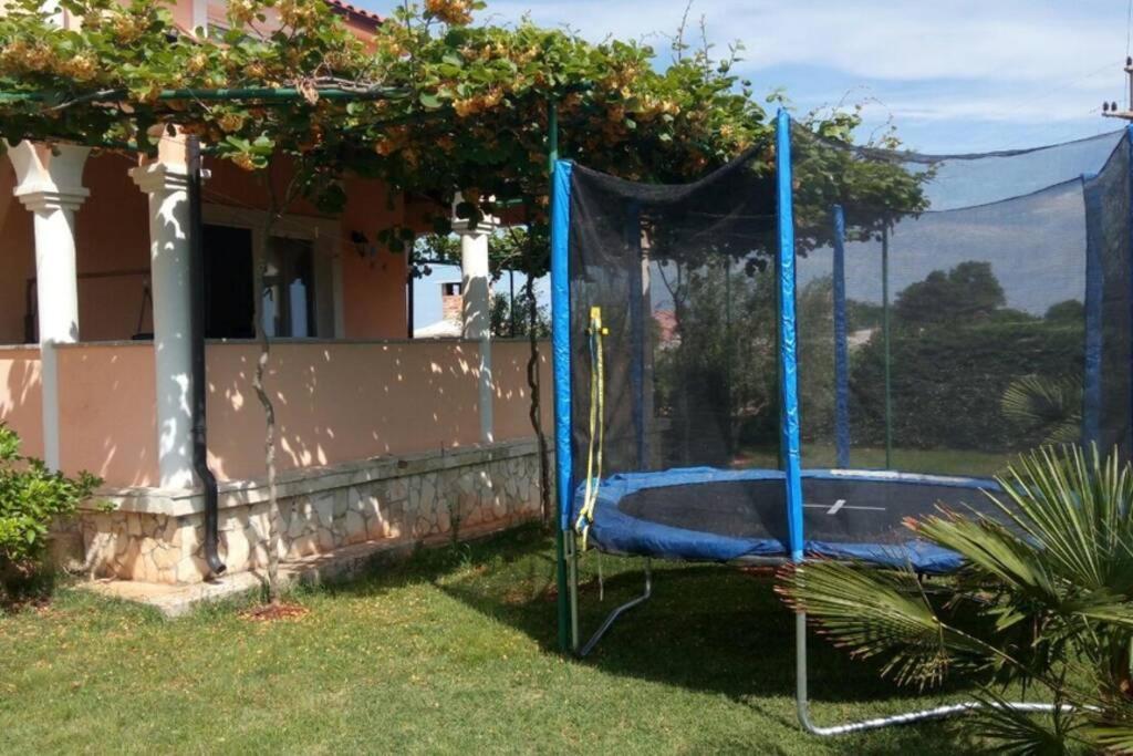 Marčana Comfortable Apartment Near Pula מראה חיצוני תמונה
