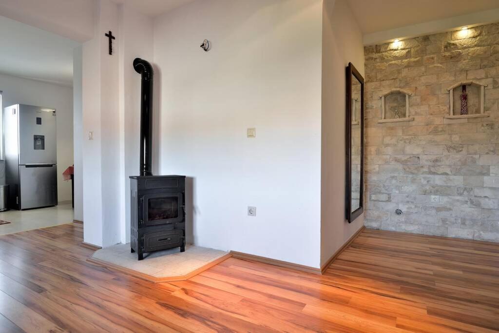 Marčana Comfortable Apartment Near Pula מראה חיצוני תמונה